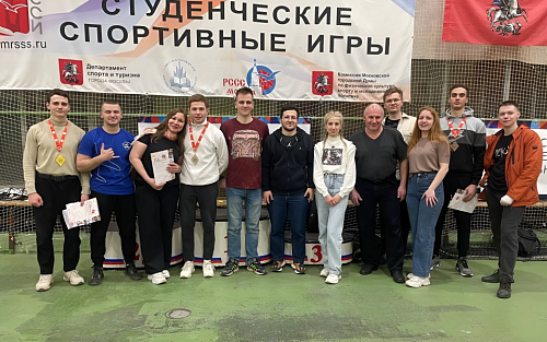 Маёвцы стали победителями Московских студенческих спортивных игр по гиревому спорту